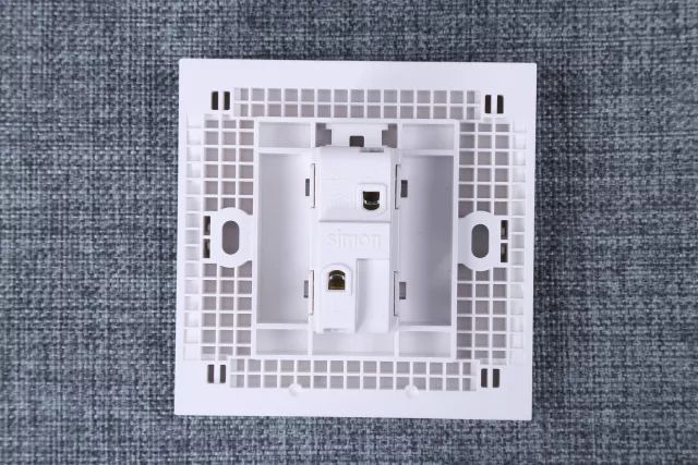 測評|無邊框開關之ABB、施耐德、西門子、羅格朗、西蒙